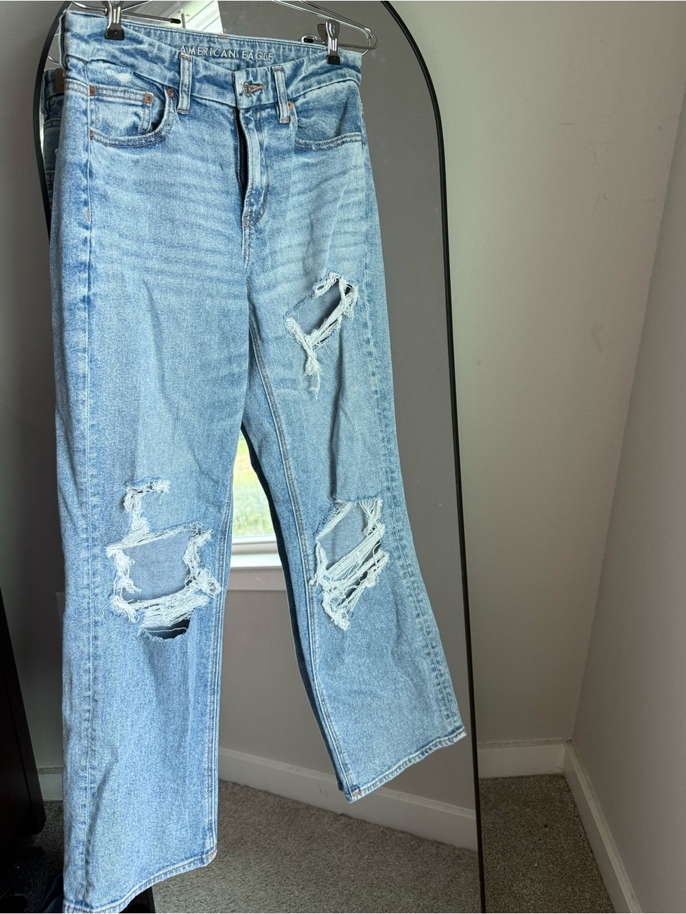 American Eagle Size 6 Curvy Straight jeans